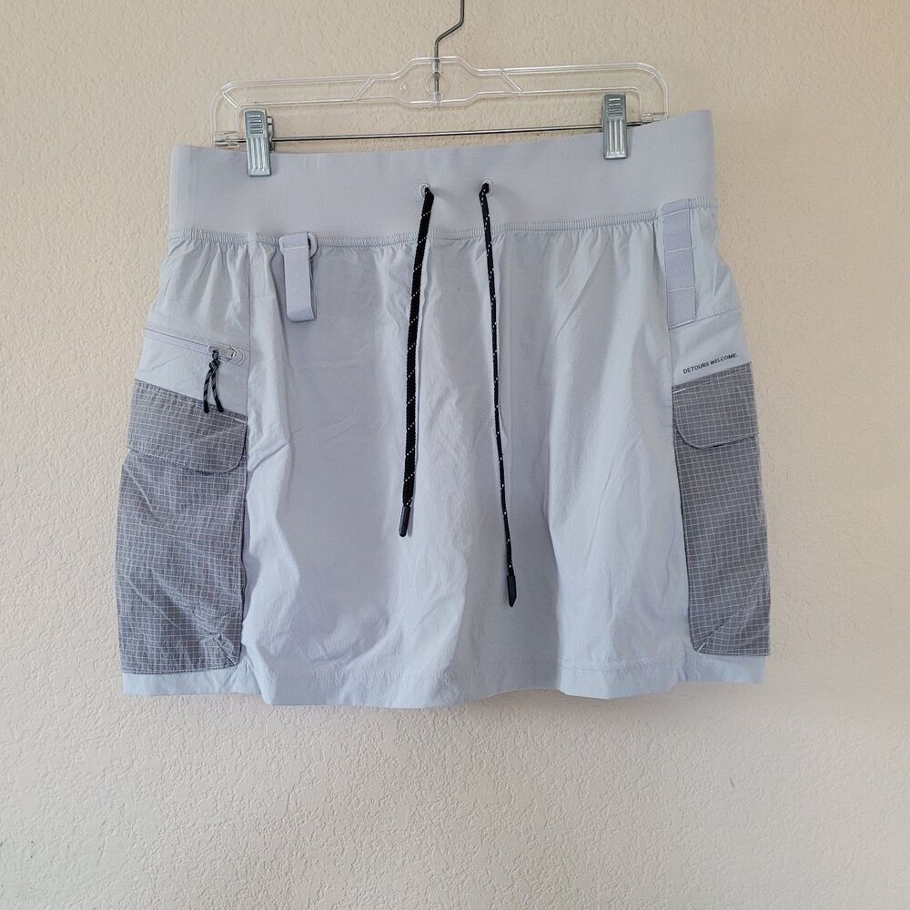 Lululemon Womens 12 Gray Cargo Multi Pocket HR Hiking High Rise Skort Lined Euc